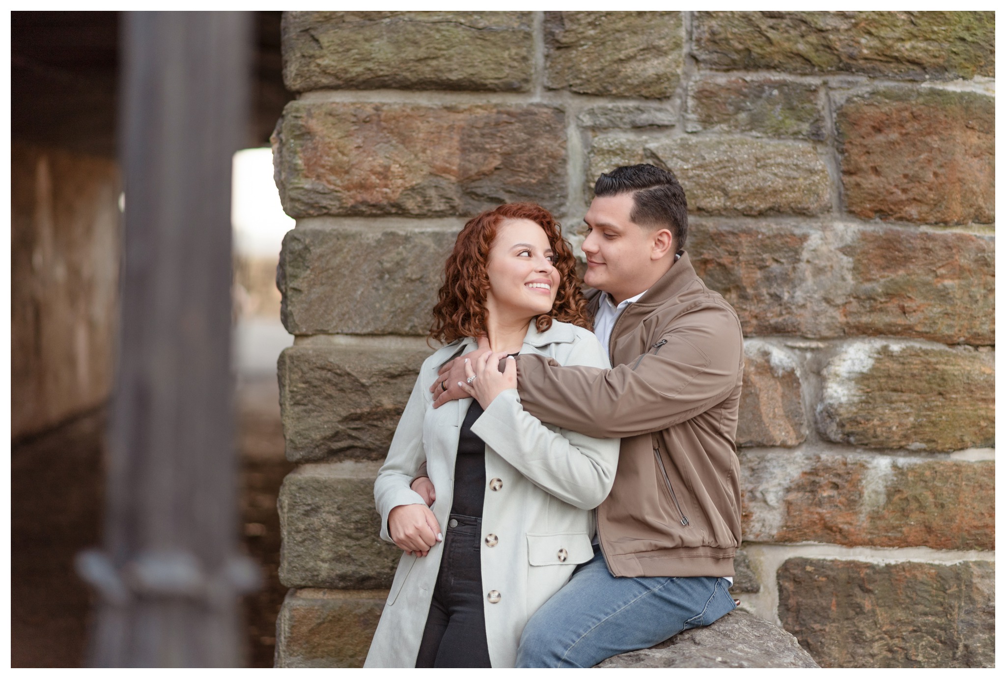 fort tryon park engagement session at the hudson river lookout arches