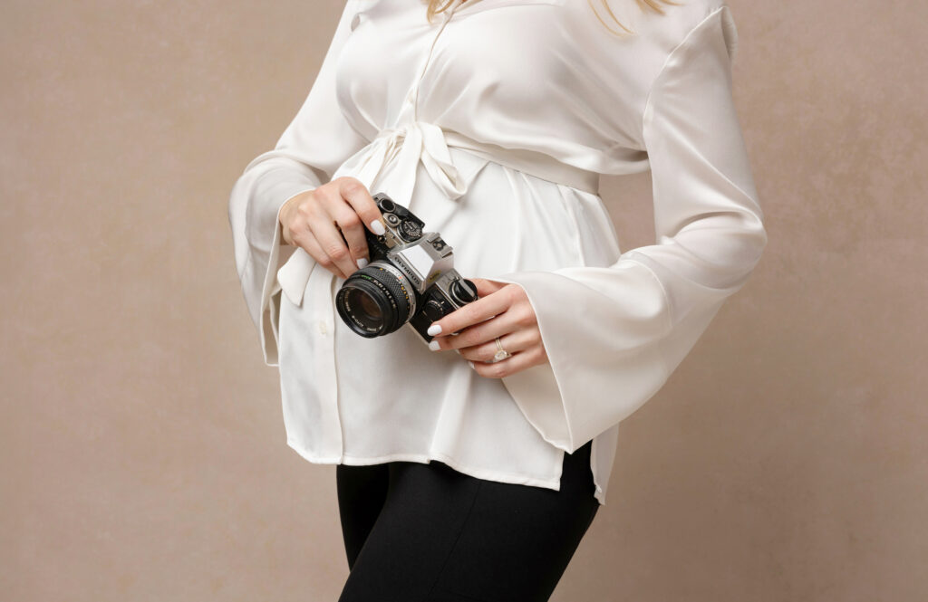 luxury wedding photographer and videographer maternity and pregnancy journey